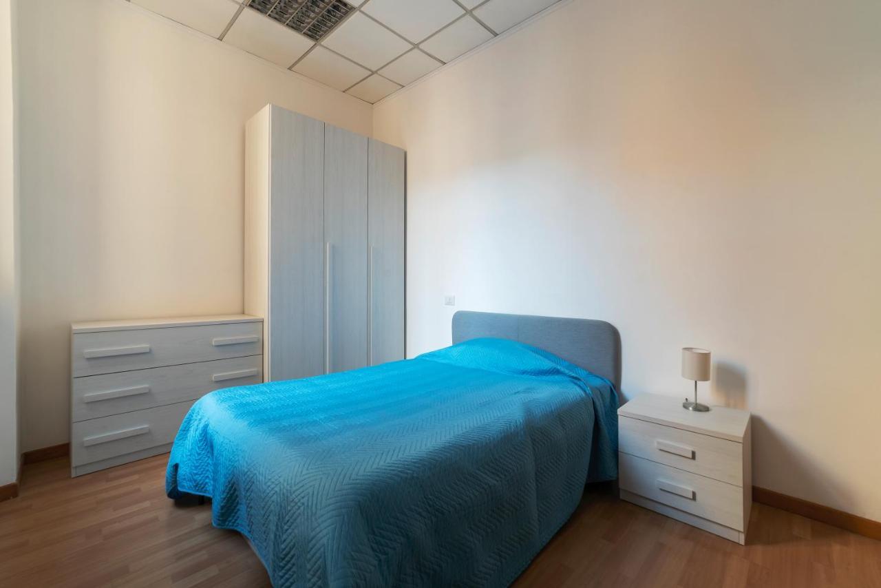 Residence Borgognoni Apartments Рим Екстер'єр фото
