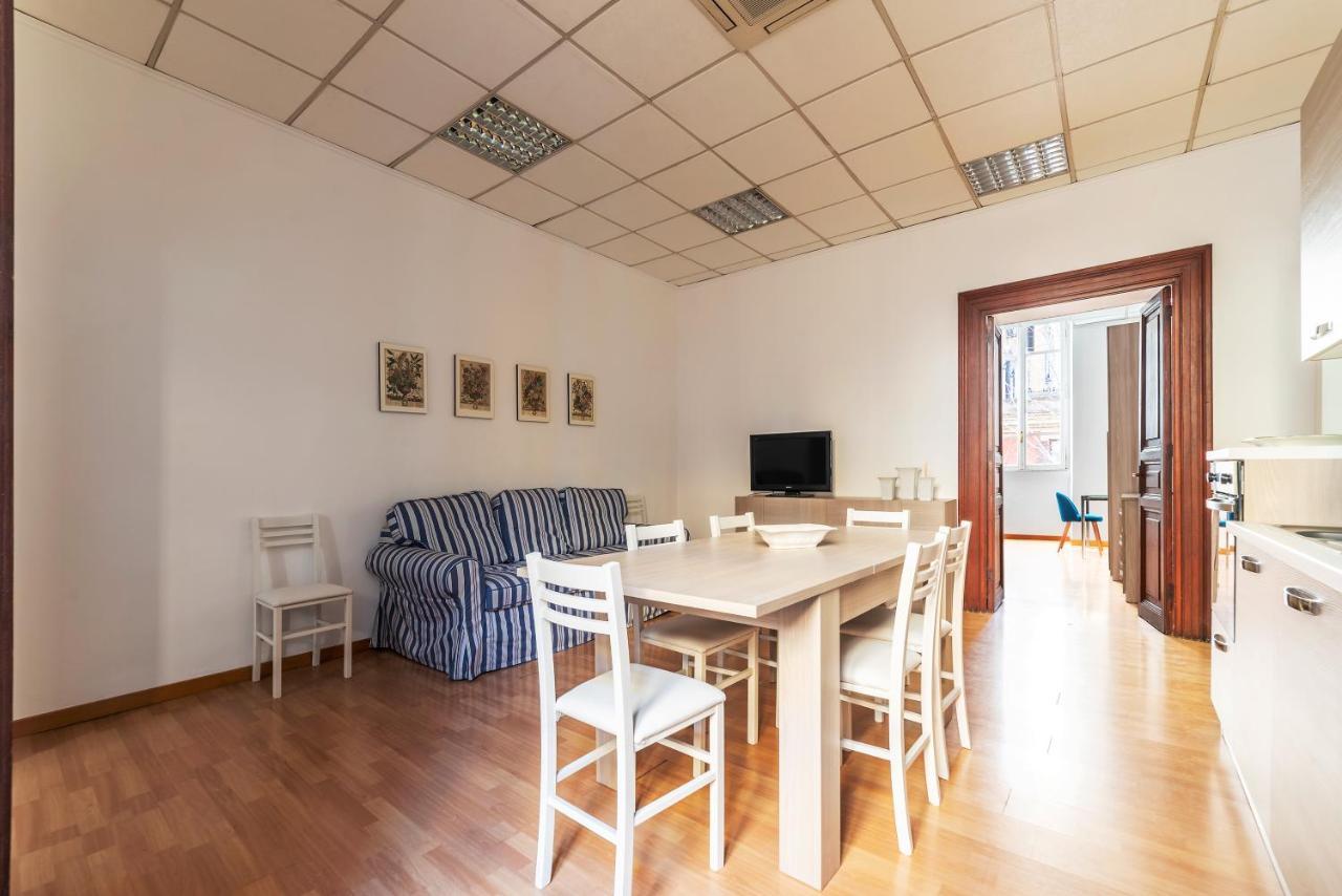 Residence Borgognoni Apartments Рим Екстер'єр фото