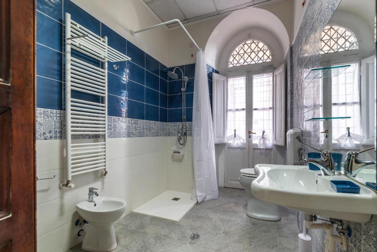Residence Borgognoni Apartments Рим Екстер'єр фото